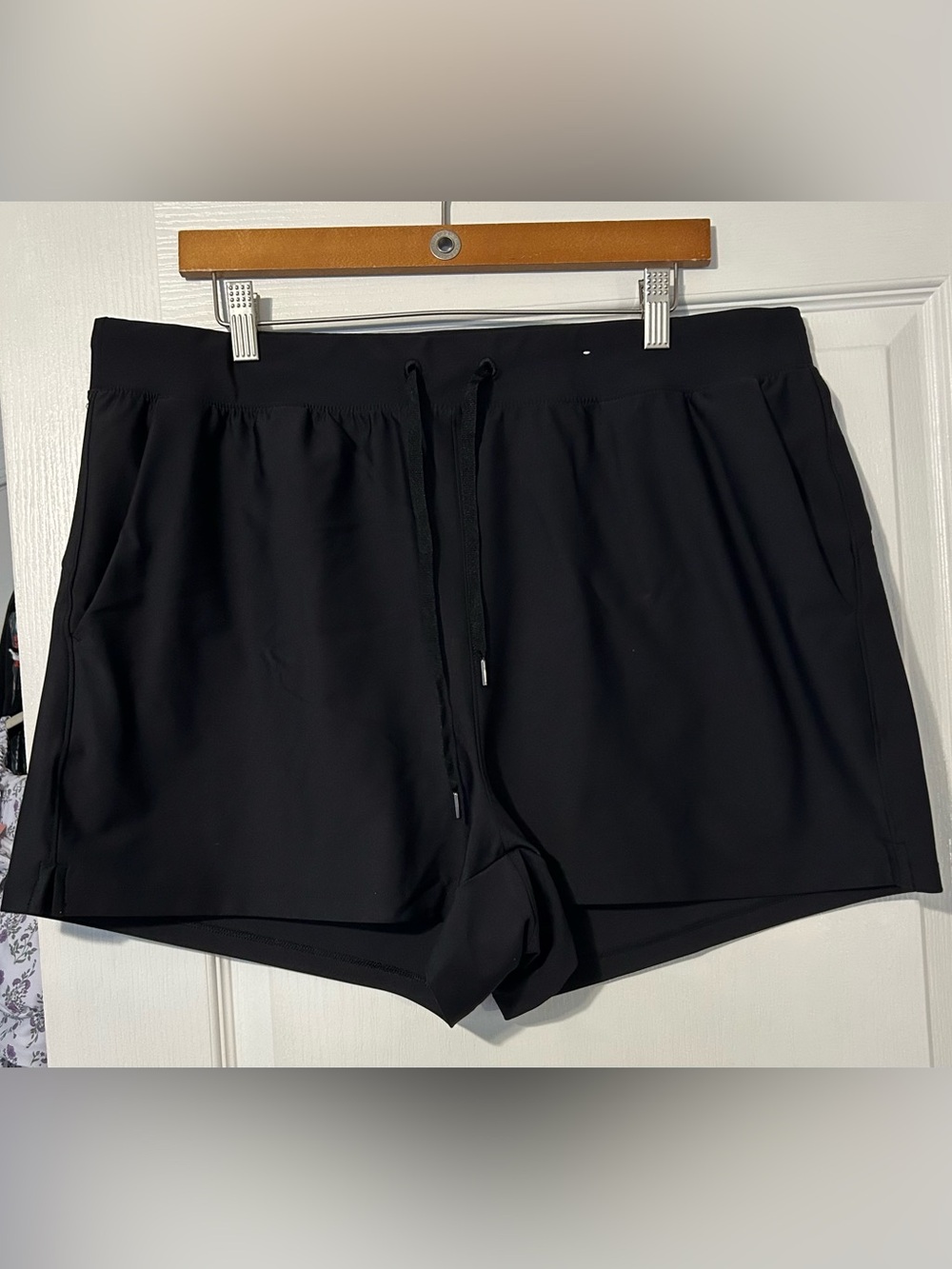 Old Navy High Rise 3” Inseam Powersoft Athletic Shorts